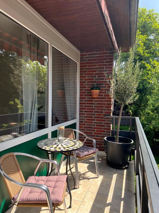 Aussergewoehnliches Haus Mit Sauna, Kamin Und Garten Wilhelmshaven Bagian luar foto