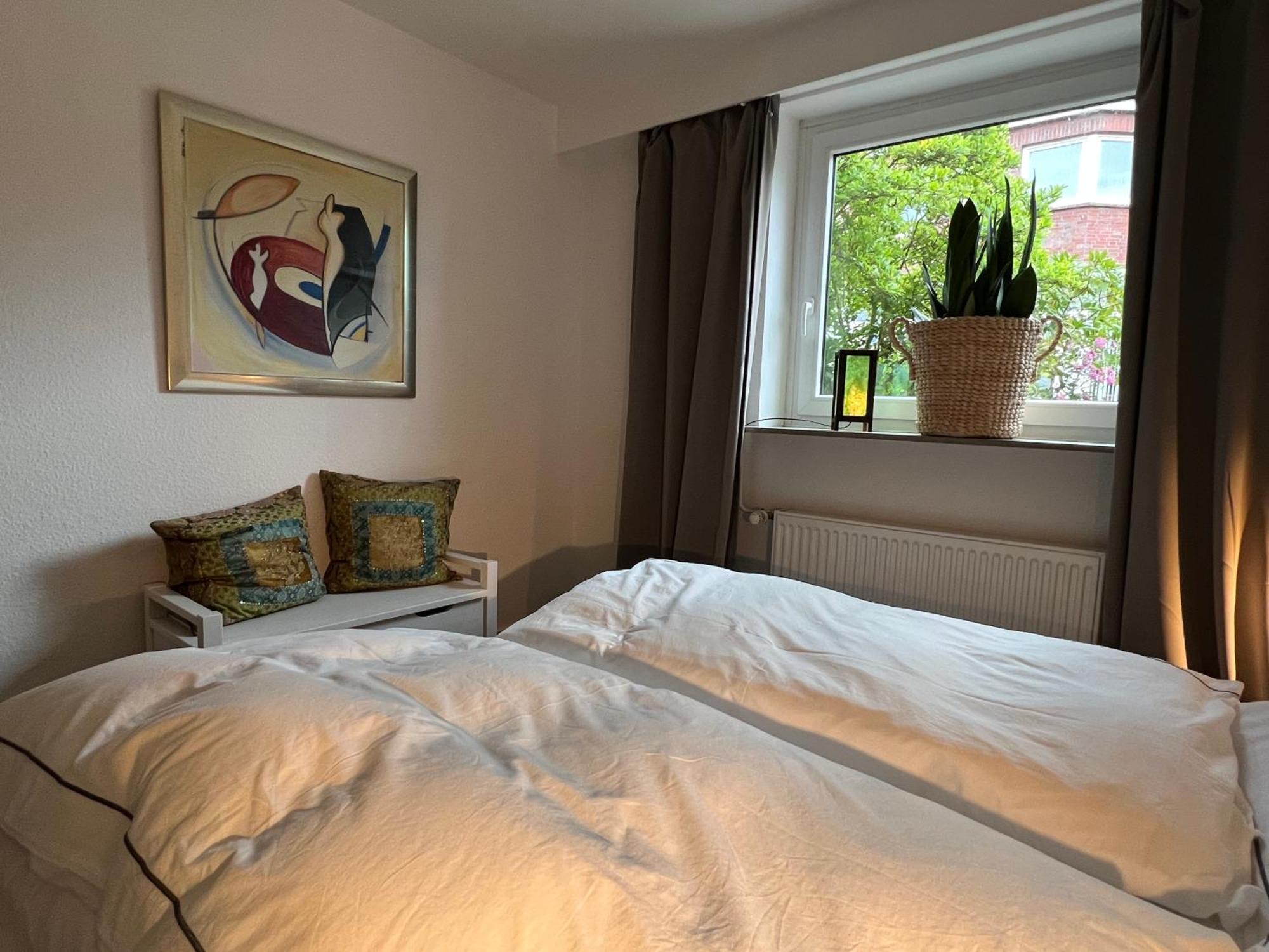 Aussergewoehnliches Haus Mit Sauna, Kamin Und Garten Wilhelmshaven Bagian luar foto